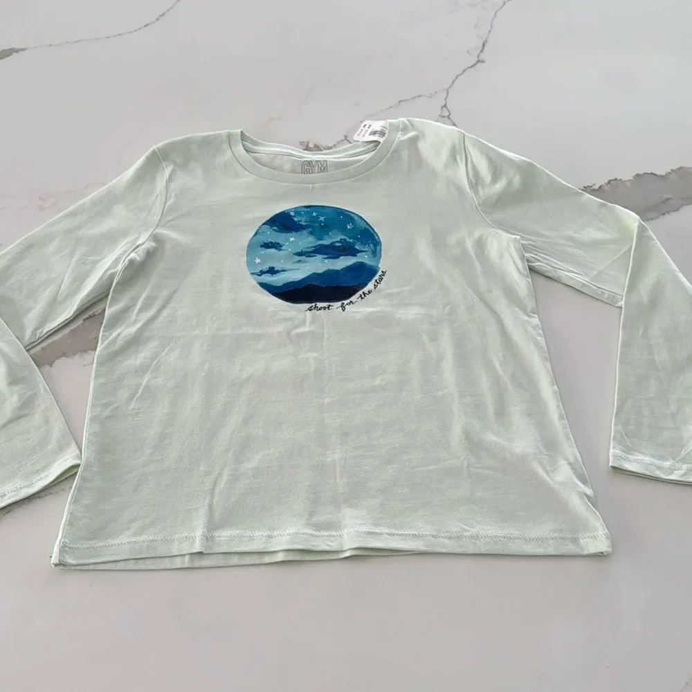 Nwts! Gymboree Girl’s Long sleeve T shirt. Light green. Size Medium 7-8.